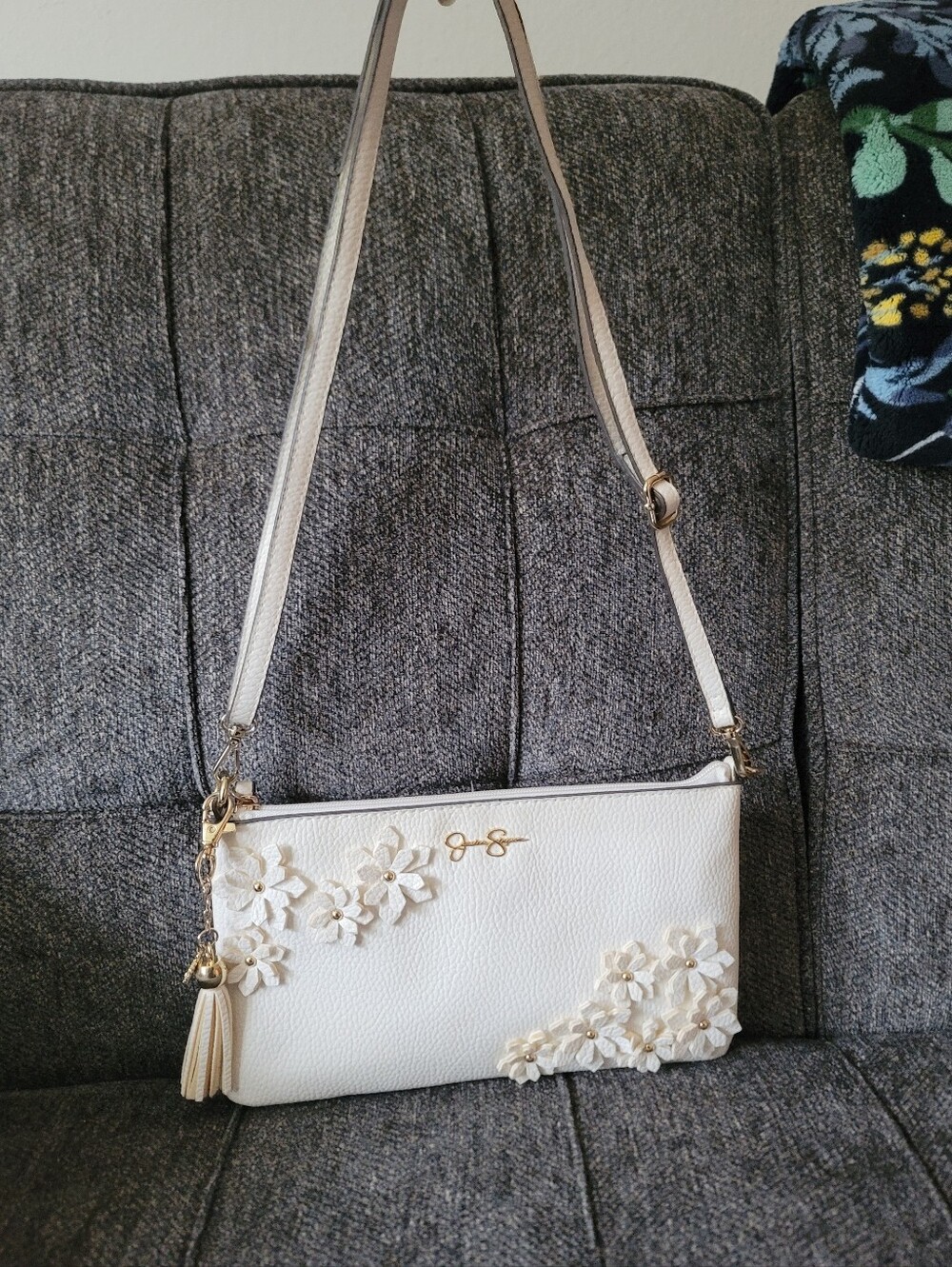 Jessica Simpson White Floral Applique Two Way Crossbody - Picture 13 of 13